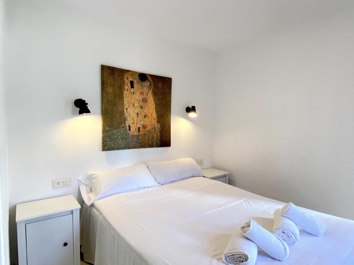Villa Sandra Al Fresco Apartment Нерха Екстер'єр фото