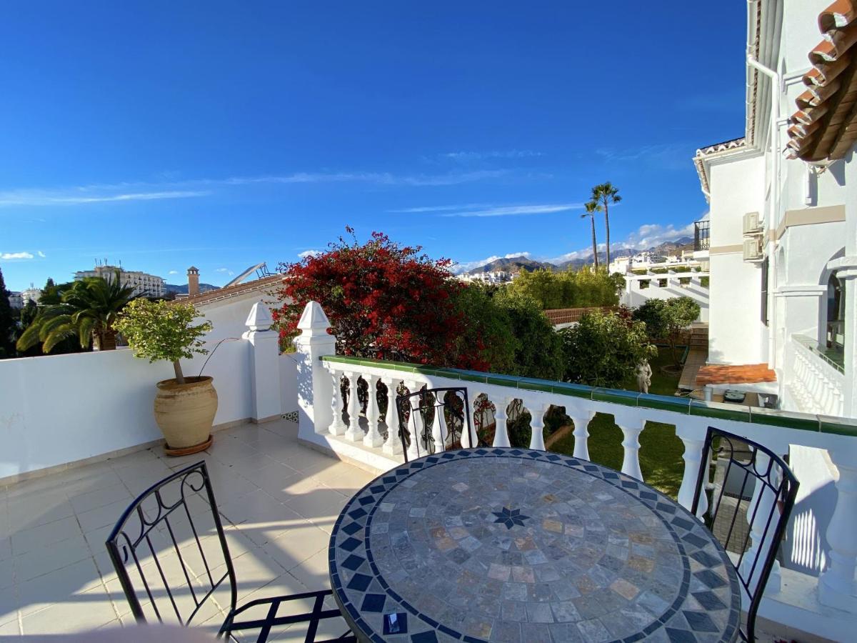 Villa Sandra Al Fresco Apartment Нерха Екстер'єр фото