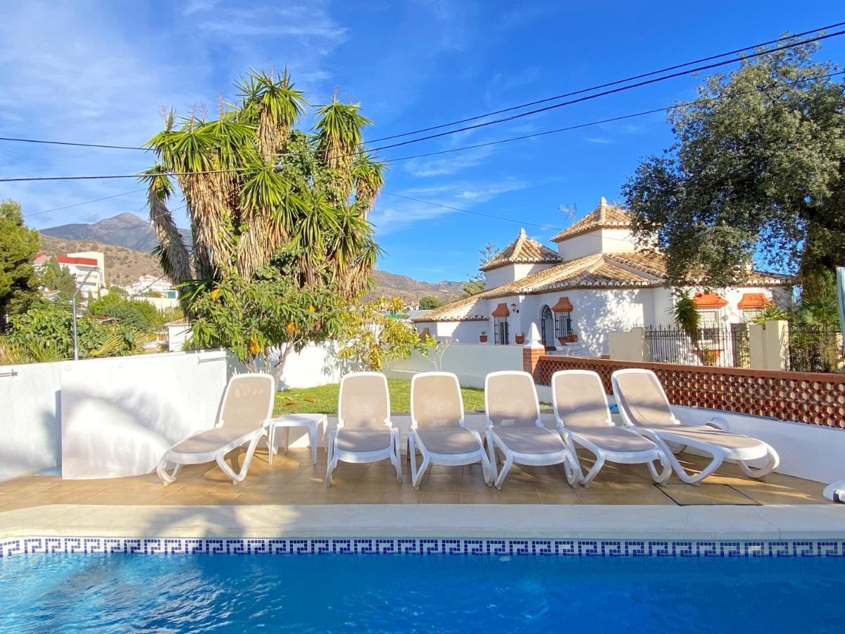 Villa Sandra Al Fresco Apartment Нерха Екстер'єр фото
